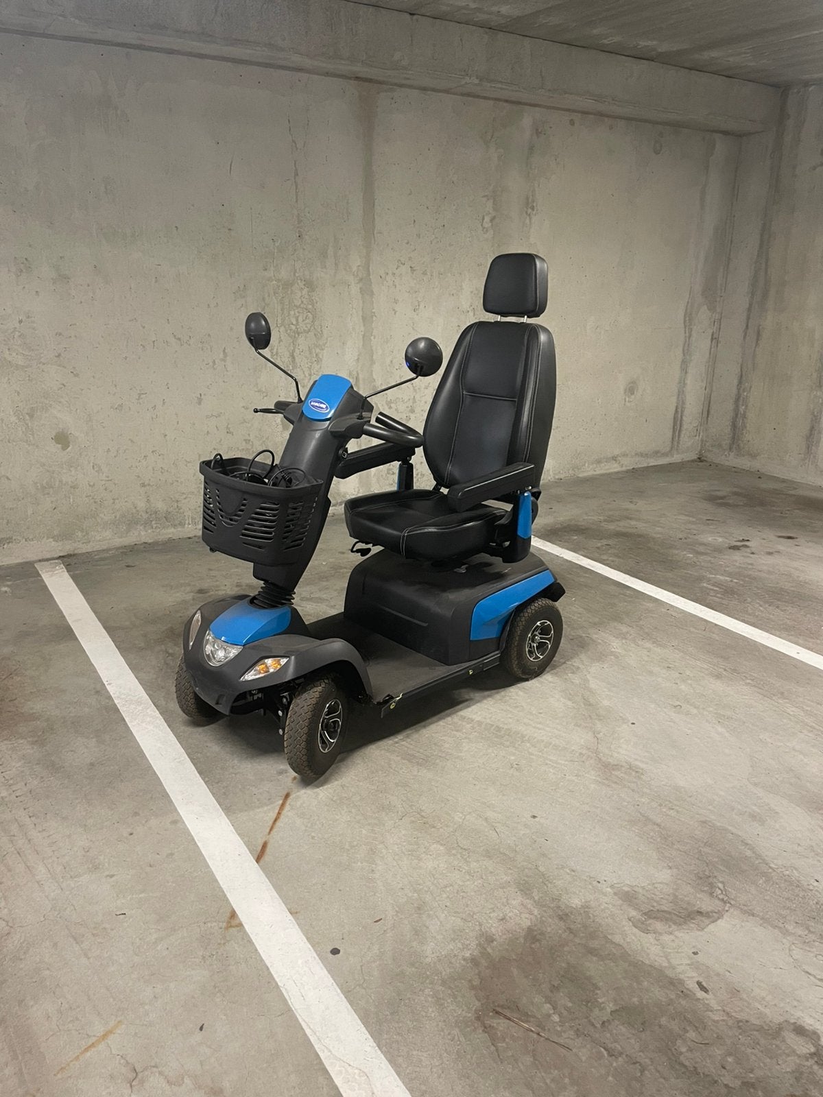 Invacare Orion pro scootmobiel, Ophalen, Gebruikt, Invacare, 15 km of minder