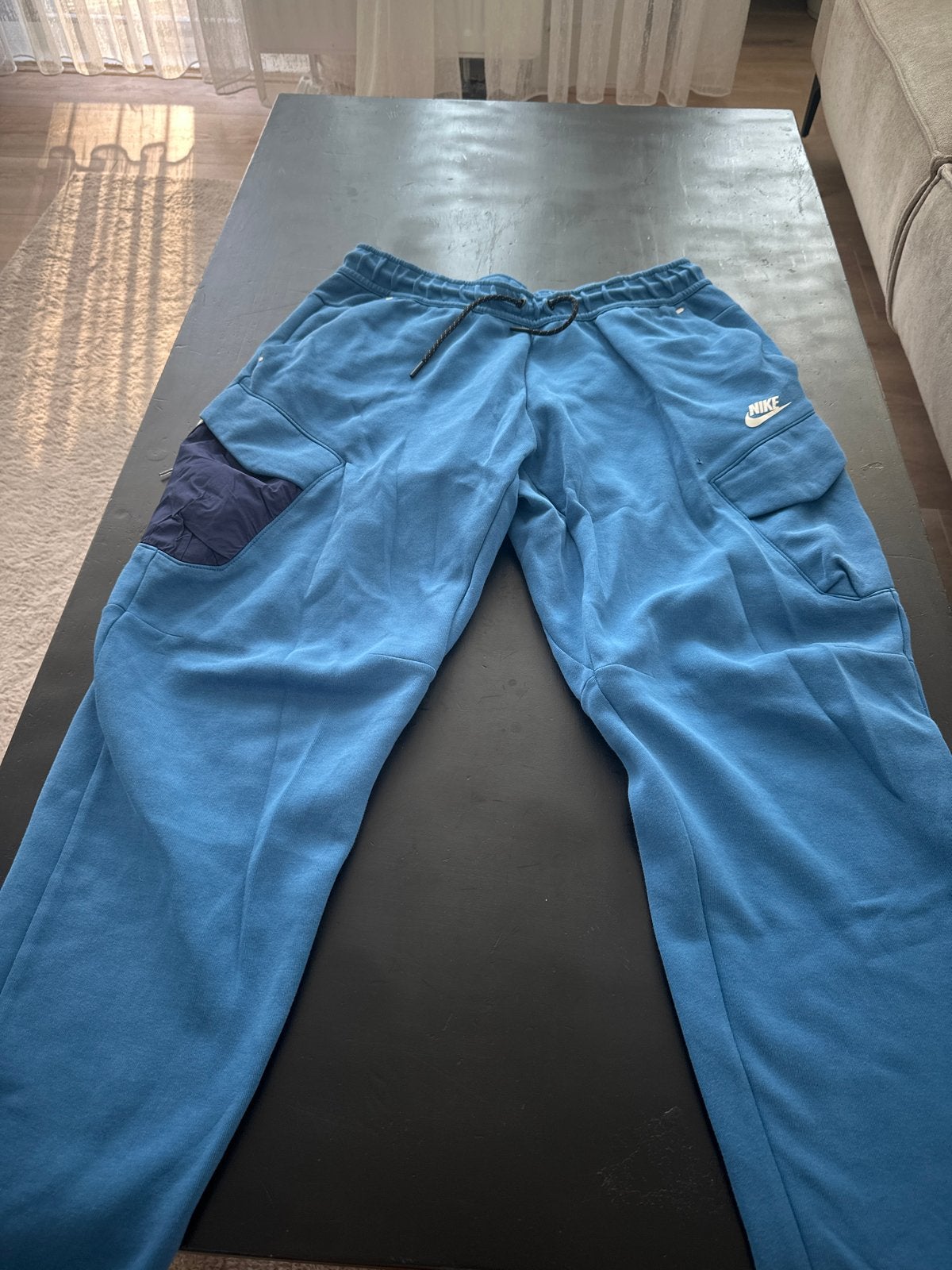 Nike Tech Fleece Joggingbroek Blauw L, Ophalen of Verzenden, Zo goed als nieuw, Maat 48/50 (M), Blauw