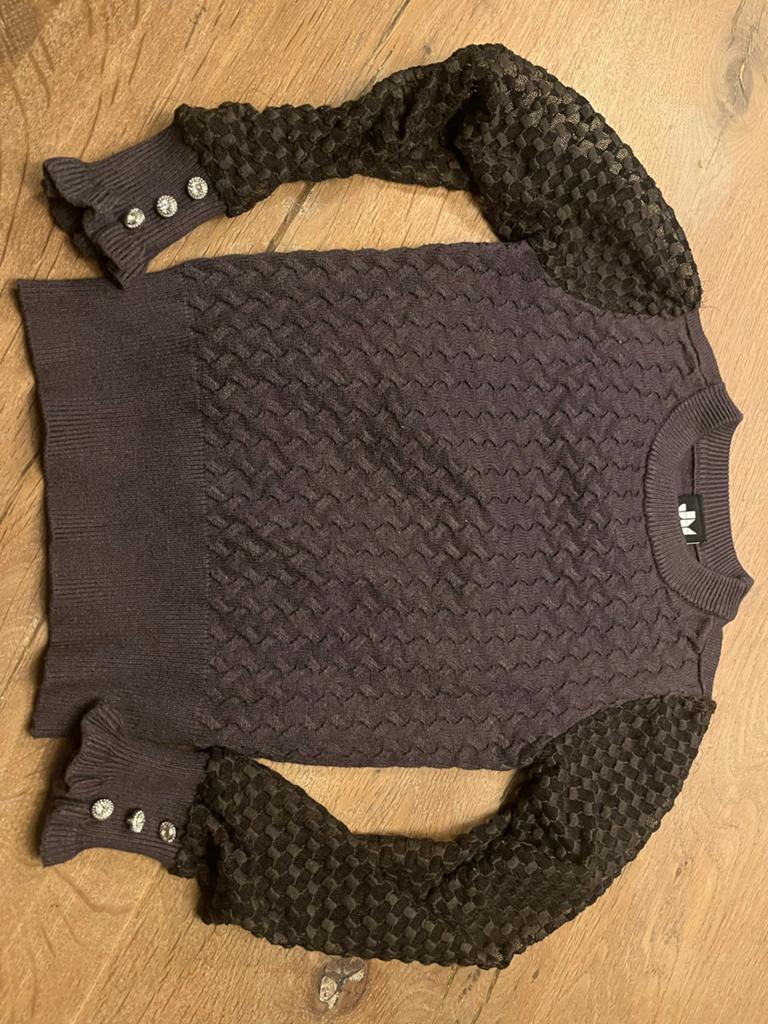 Stijlvolle trui met kanten mouwen en strass knopen, Kinderen en Baby's, Kinderkleding | Maat 110, Gebruikt, Meisje, Trui of Vest