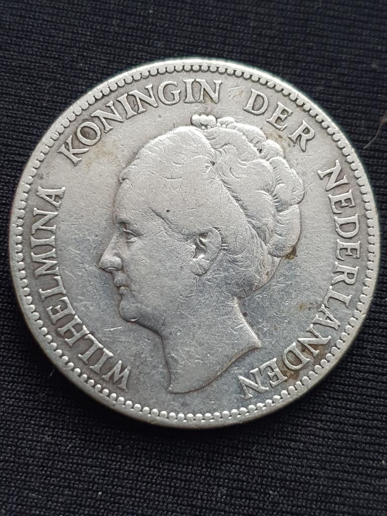 Zilveren oude 1 gulden munt 1923 schade., Postzegels en Munten, Munten | Nederland, 1 gulden, Zilver, Ophalen of Verzenden, Koningin Wilhelmina