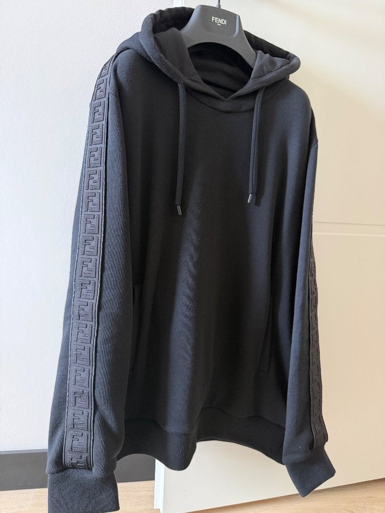 Fendi FF logo tape, Maat 48/50 (M), Zwart, Ophalen of Verzenden, Zo goed als nieuw