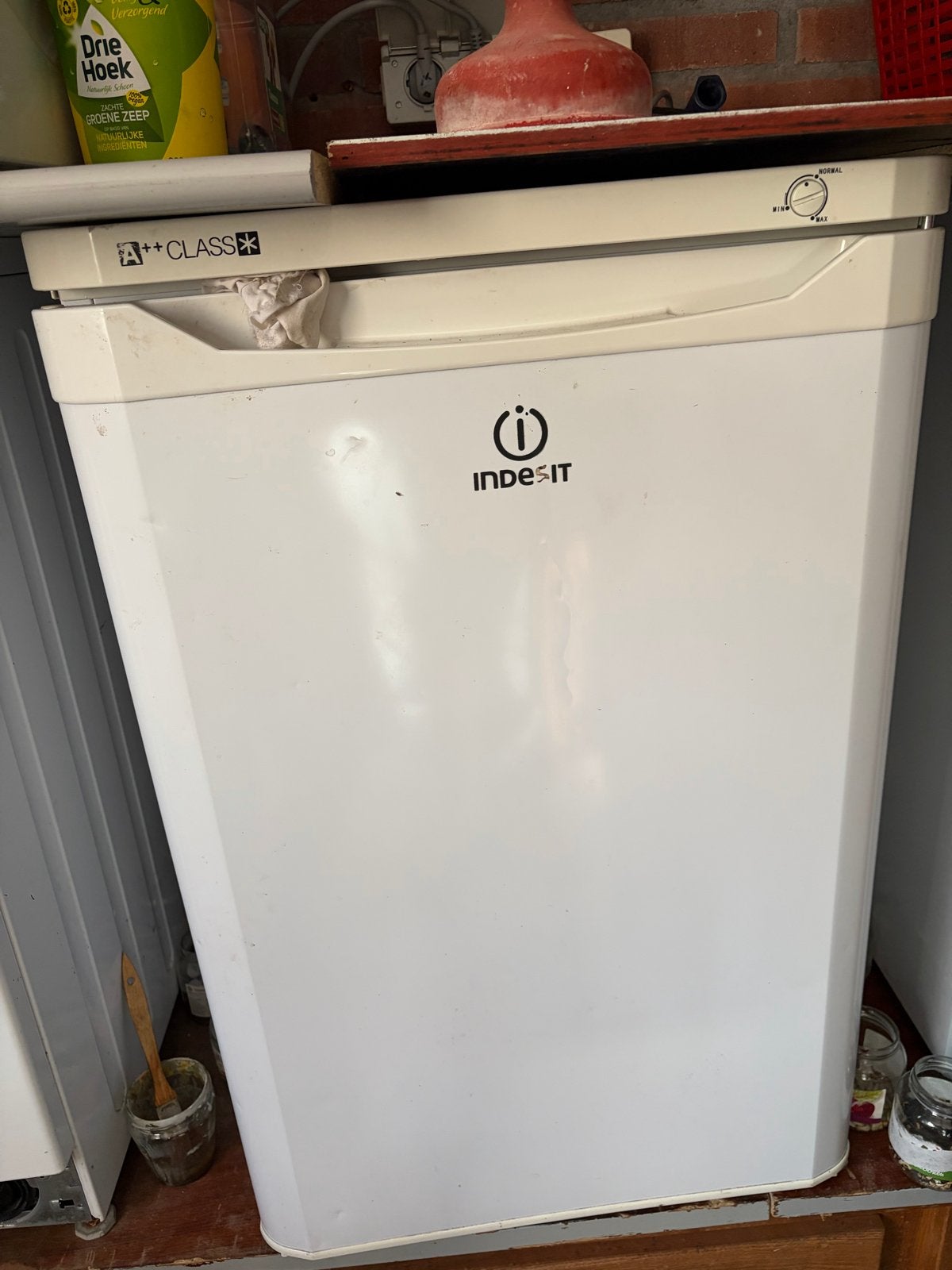 Indesit vriezer A++ Klasse - Compact en Energiezuinig, Witgoed en Apparatuur, Koelkasten en IJskasten, Gebruikt, 75 tot 100 liter