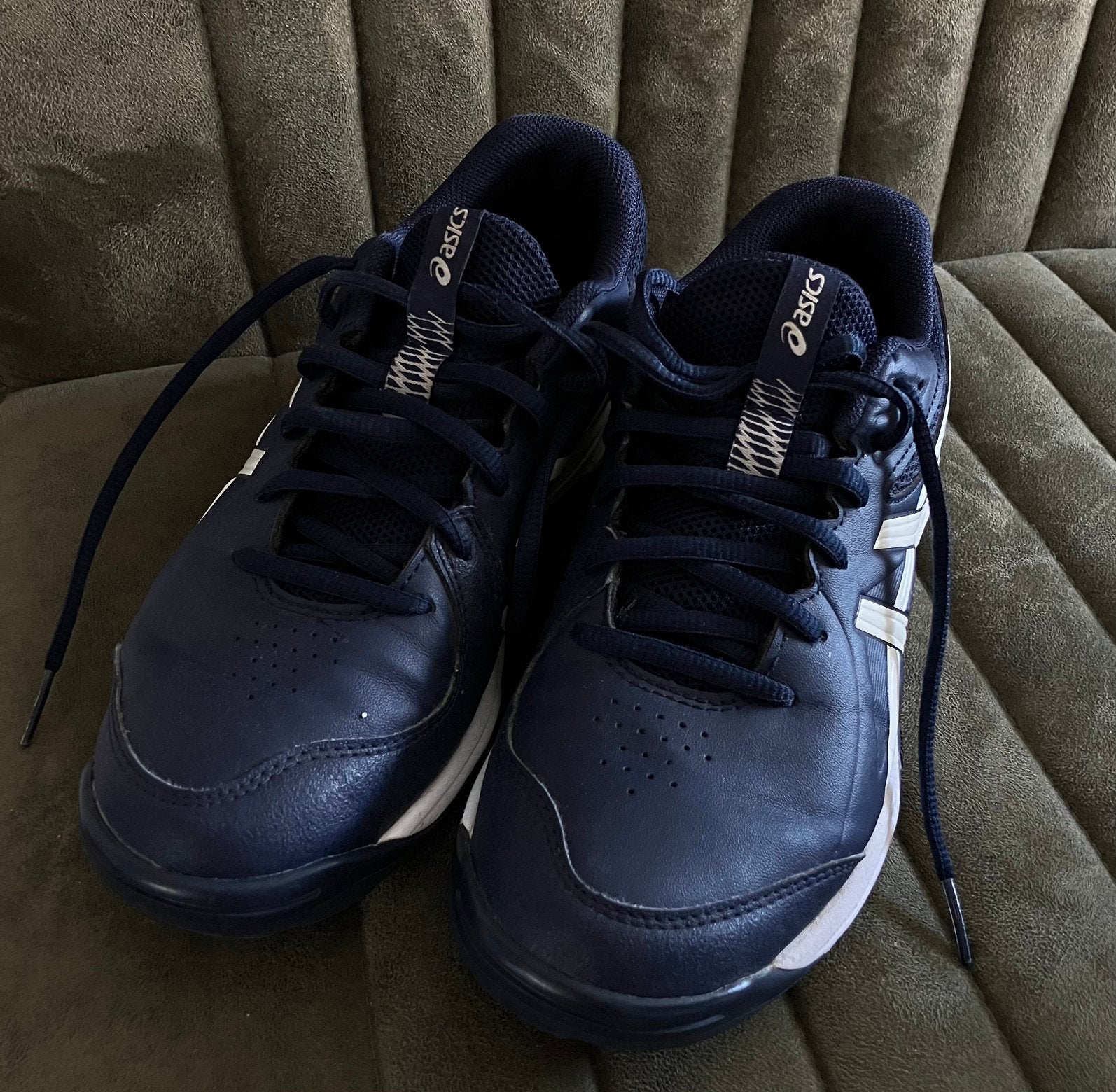 Hockeyschoenen veld buiten hockey maat 39, Ophalen, Zo goed als nieuw, Schoenen