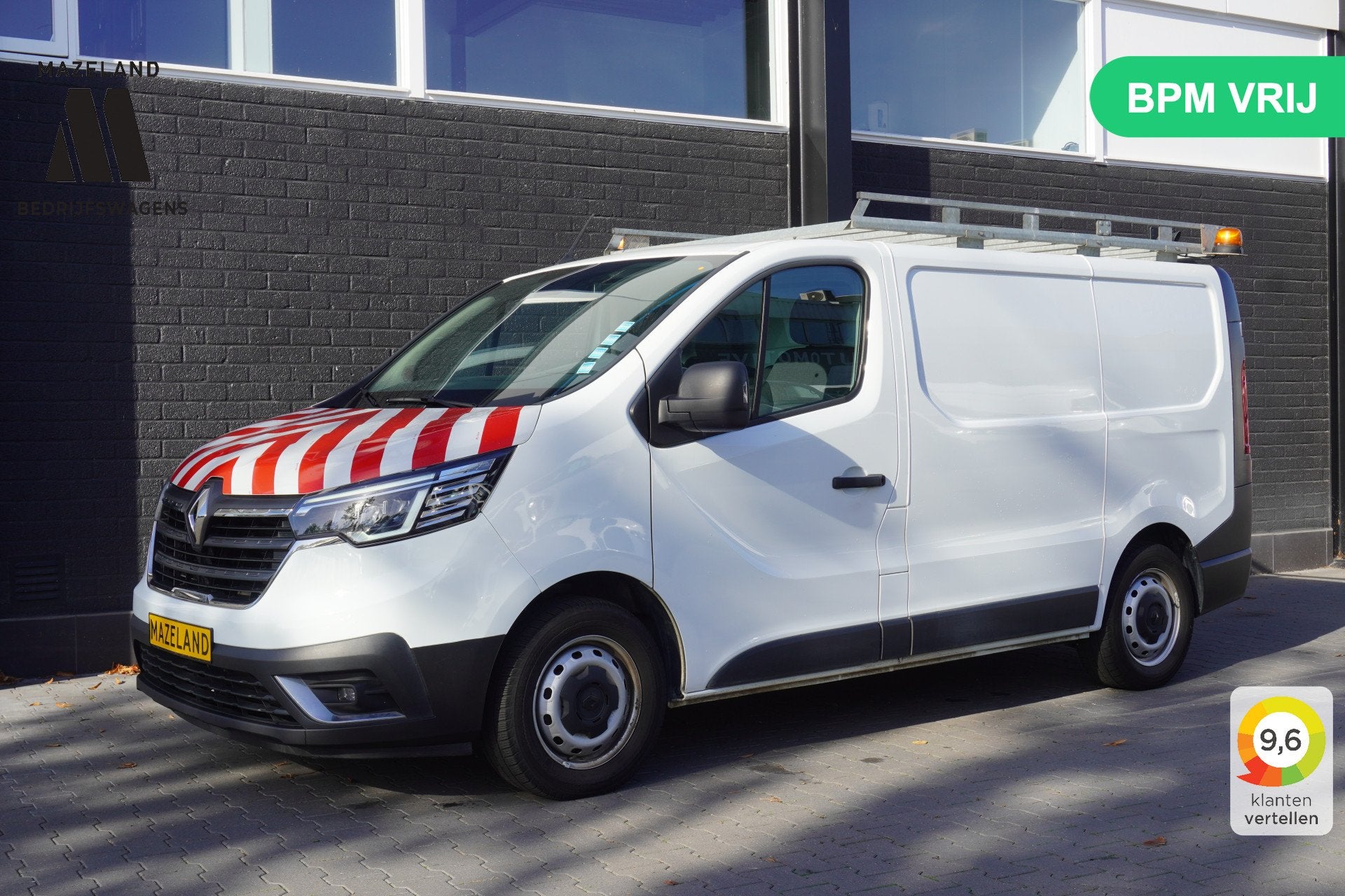Renault Trafic 2.0 Blue dCi 130PK - Airco - Navi - Cruise -, Voorwielaandrijving, Gebruikt, Zwart, 4 cilinders