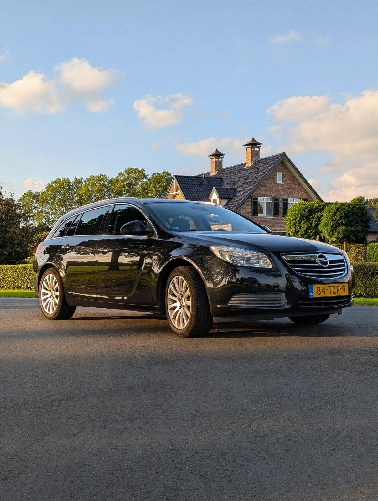 Opel Insignia ST 2.0 Turbo Automaat 220PK 150km, Auto's, 1998 cc, Stof, Zwart, 4 cilinders