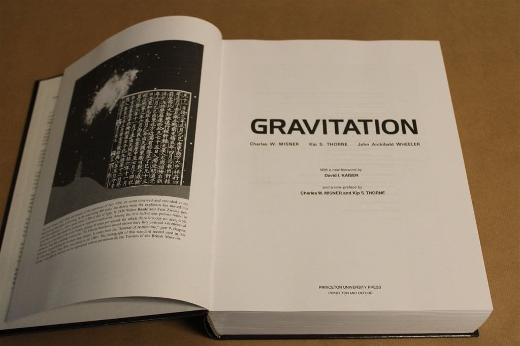 Gravitation — Thorne, Einsteins Relativiteitstheorie, Ophalen of Verzenden, Gelezen, Natuurwetenschap