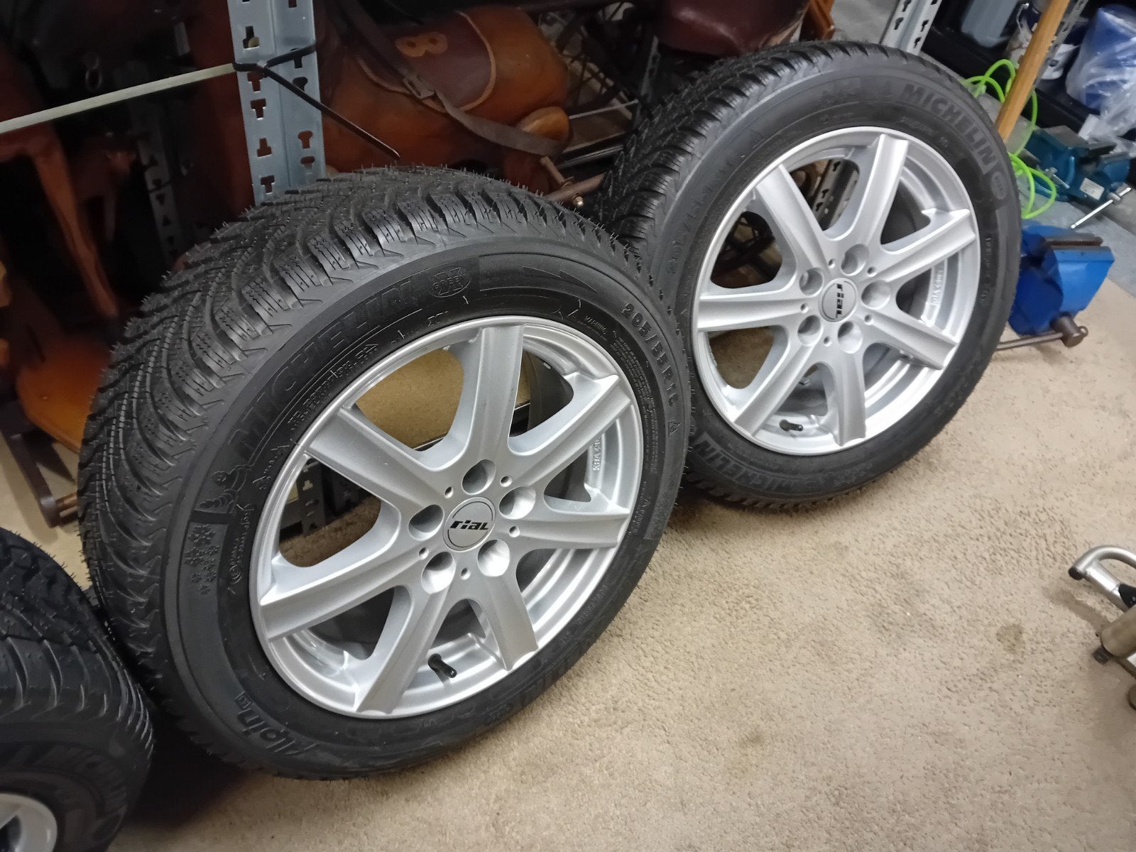 nieuwe velgen  michelin banden vw caddy, Ophalen, Nieuw, 16 inch, All Season