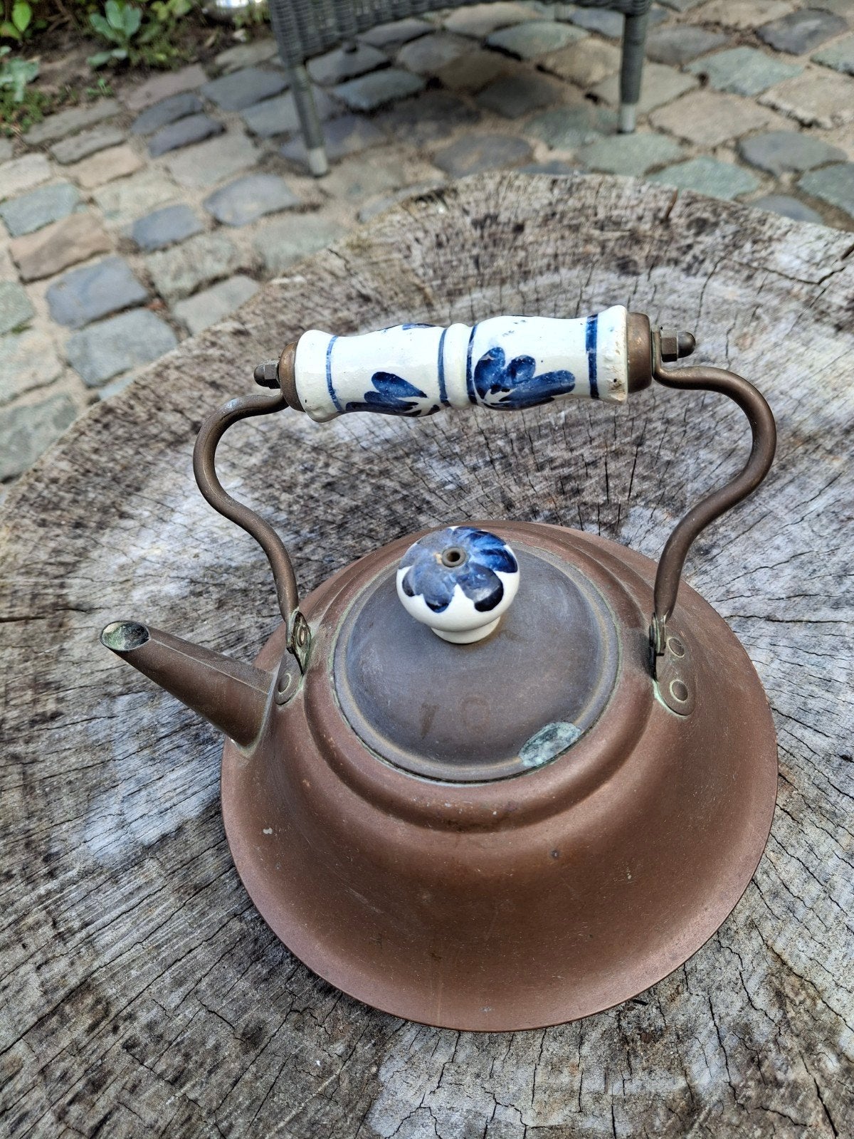 Antieke koperen ketel met Delfts blauw handvat, Antiek en Kunst, Antiek | Koper en Brons, Ophalen of Verzenden, Koper