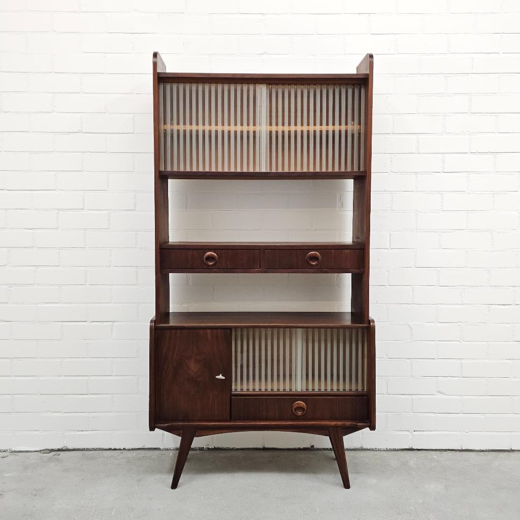 Vintage wandkast buffetkast kast twee delen glazen deurtjes, Ophalen, Met deur(en), Teakhout, 50 tot 100 cm