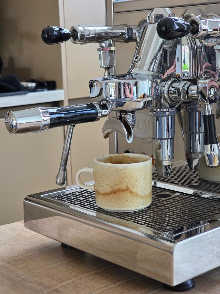 ECM Technika IV RECENT ONDERHOUDEN, Ophalen, Gemalen koffie, Espresso apparaat, 10 kopjes of meer
