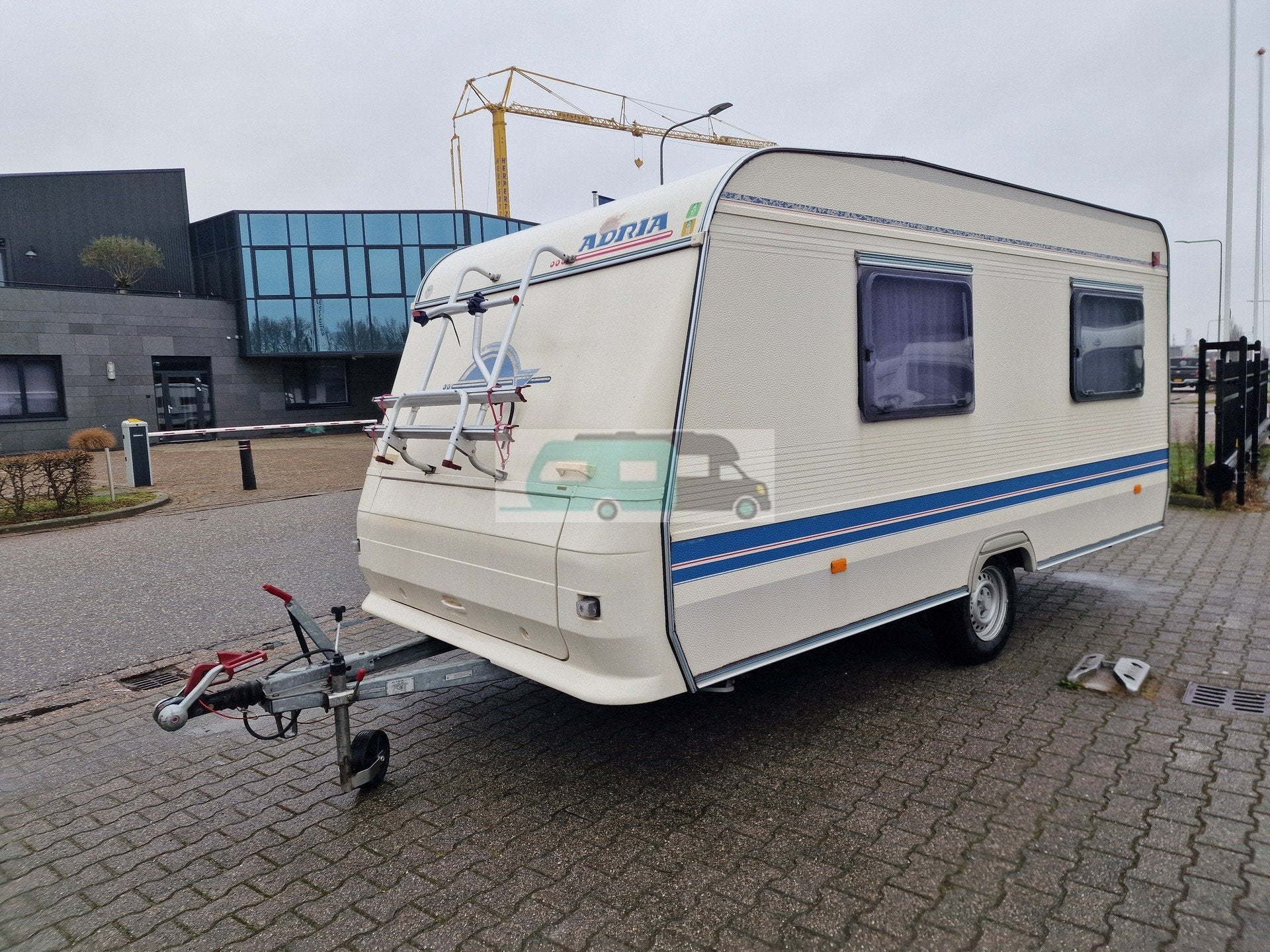 Adria unica 432PX (bj 2002), Bedrijf, Adria, Tot en met 3, 750 - 1000 kg