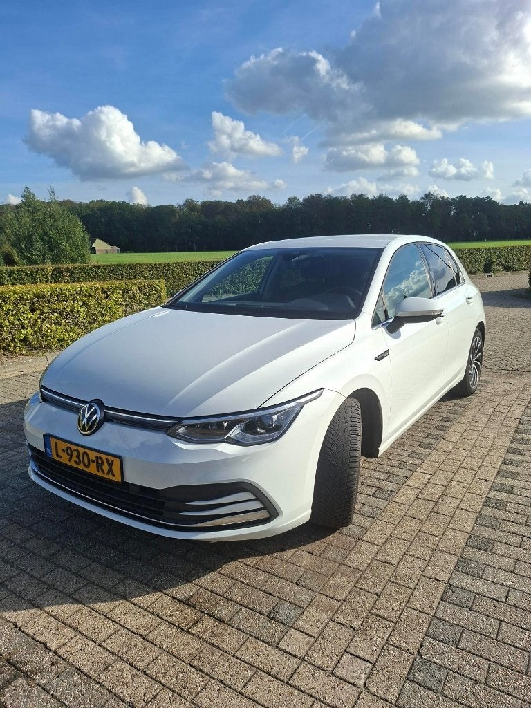 Puntgave Volkswagen Golf 1.5 TSI Style 130pk 2021, Voorwielaandrijving, 4 cilinders, Alcantara, Wit