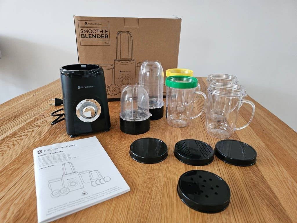 KitchenBrothers smoothie blender met 3 to-go bekers, in doos, Ophalen of Verzenden, Gebruikt, Blender