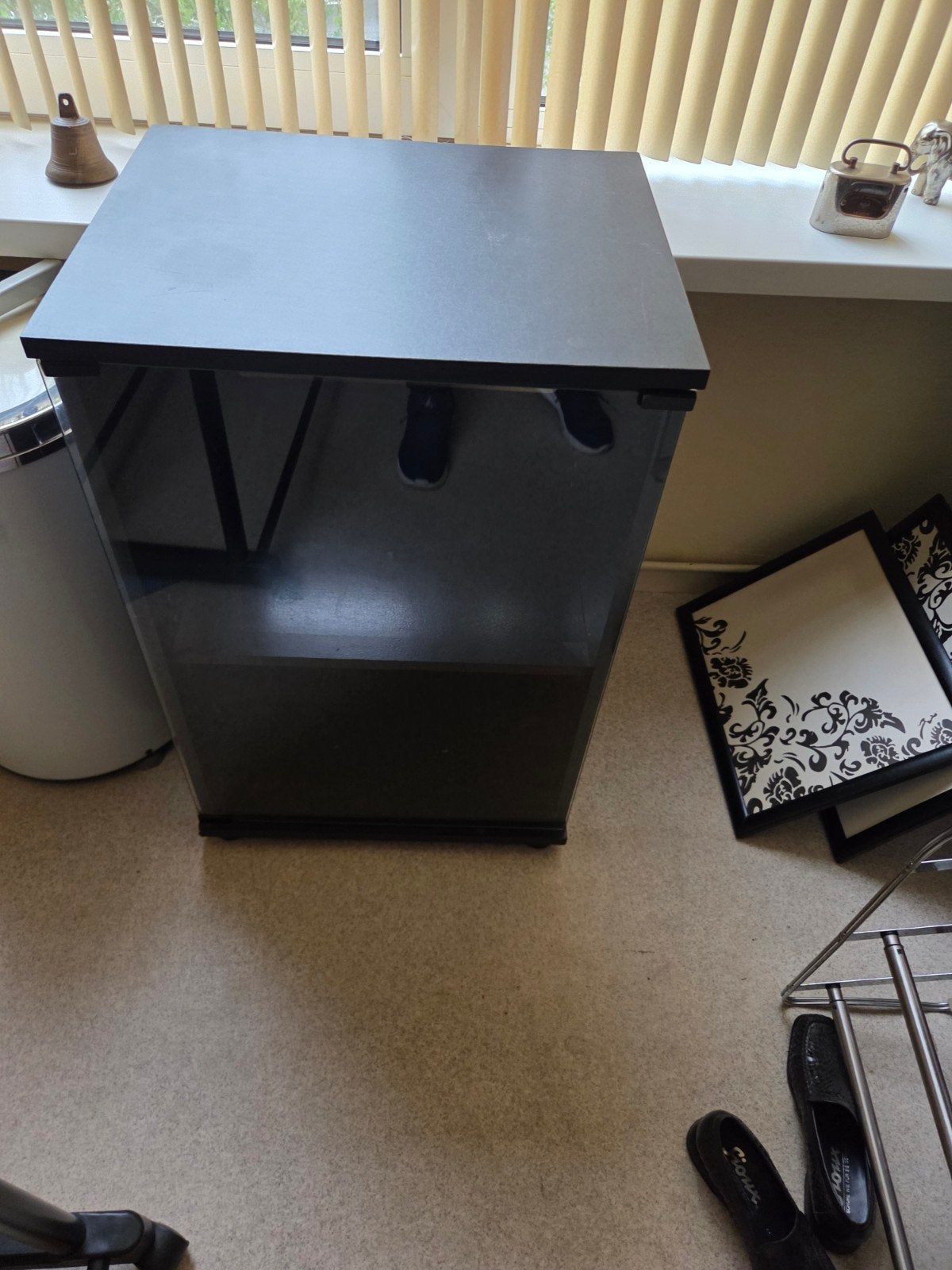 Tv meubels 2 soorten een houten 1 ijzer, Ophalen, Minder dan 50 cm