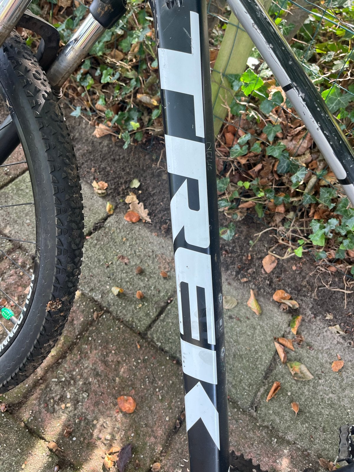 Foto 9 van Trek Marlin 5 Mountainbike (ruilen ook mogelijk)