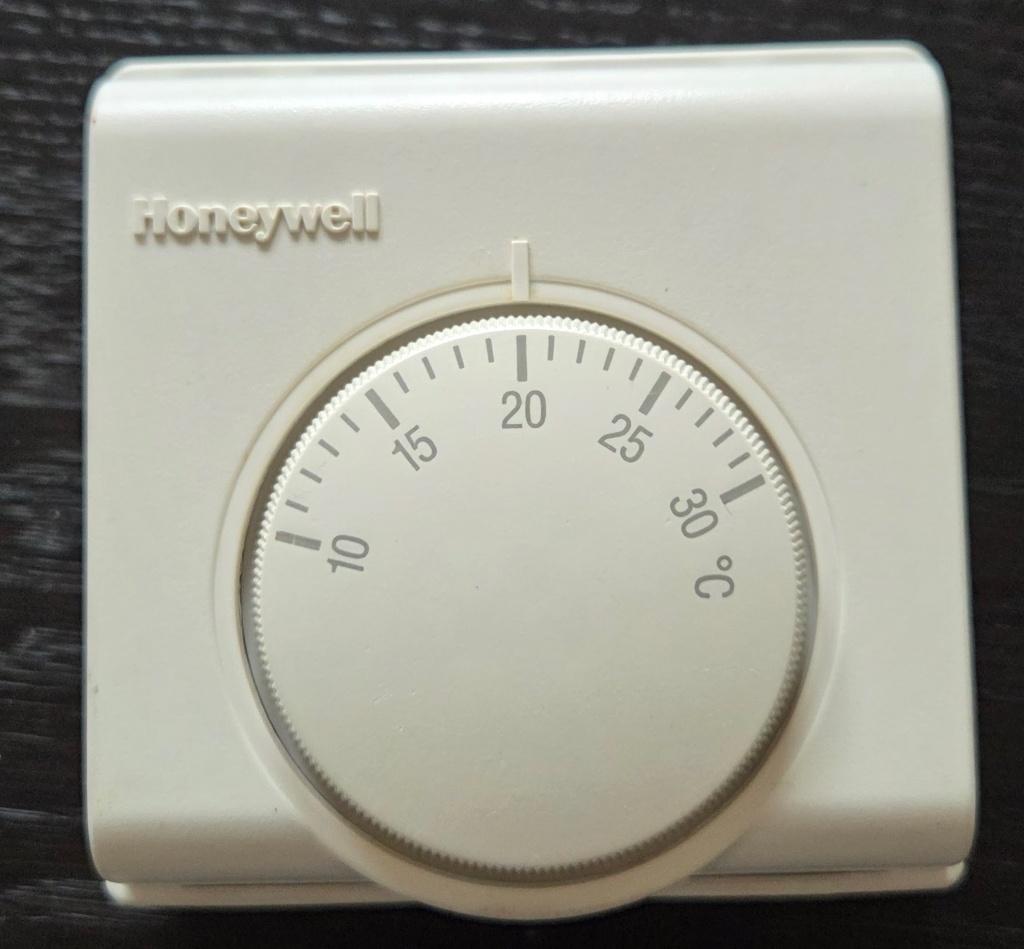 Honeywell T40 analoge thermostaat,  CV of infrarood paneel, Thermostaat, Minder dan 30 cm, Hoog rendement (Hr), Minder dan 60 cm
