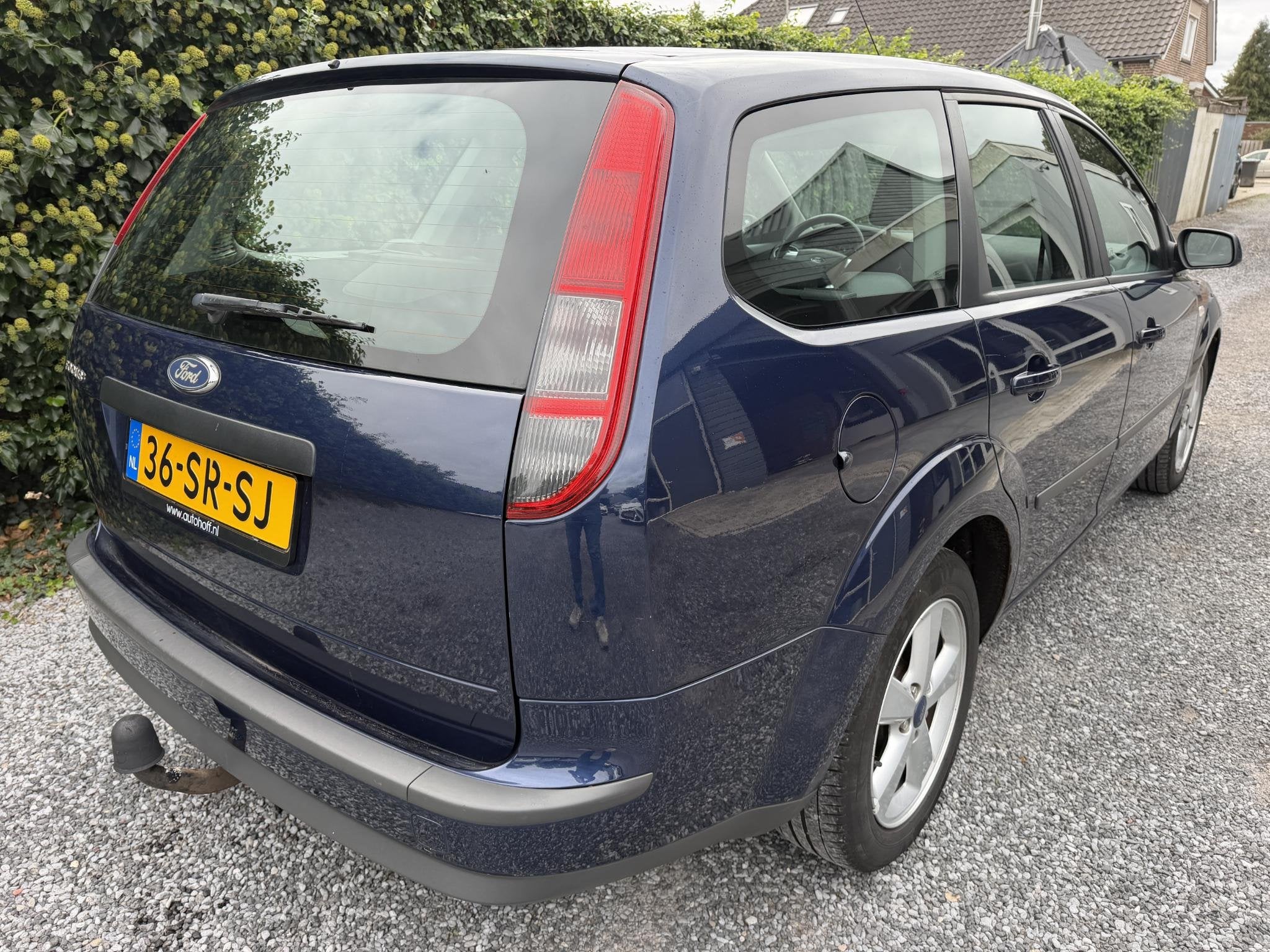 Foto 3 van Ford Focus Wagon 1.6-16V Futura | Airco | Cruise Control | L