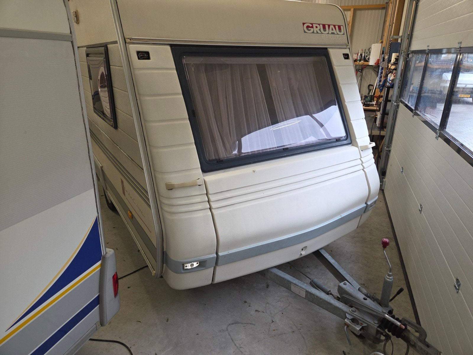 Gruau A37 ,bj 1994 ,lichtgewicht caravan,groot bed,luifel, Caravans en Kamperen, Overige merken, Rondzit, Tot en met 3, Particulier