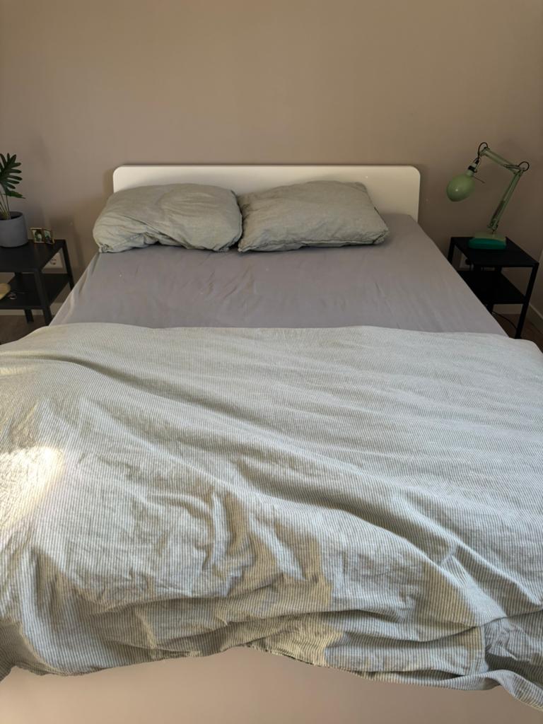 Ikea bed 140x200cm, Huis en Inrichting, Ophalen, Gebruikt, Wit, 140 cm