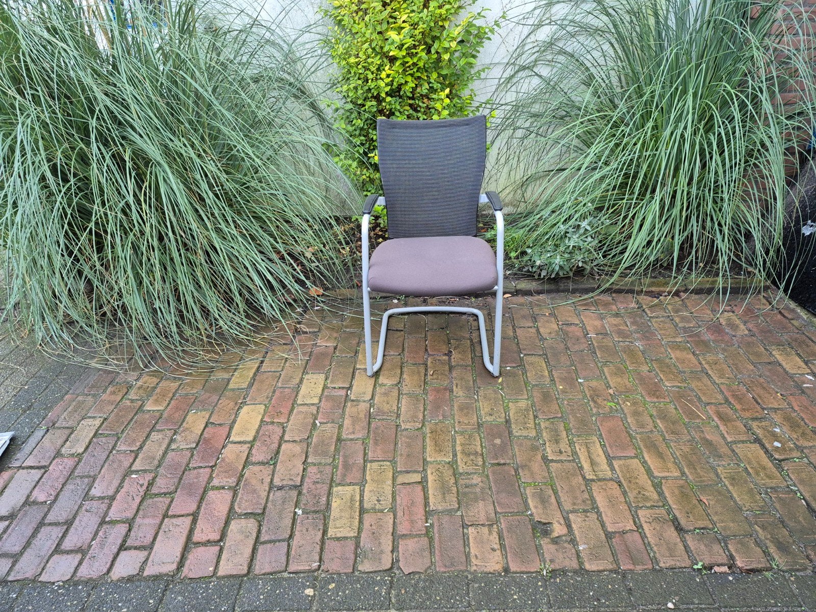 Comforto vergaderstoel, Ophalen, Nieuw, Zwart