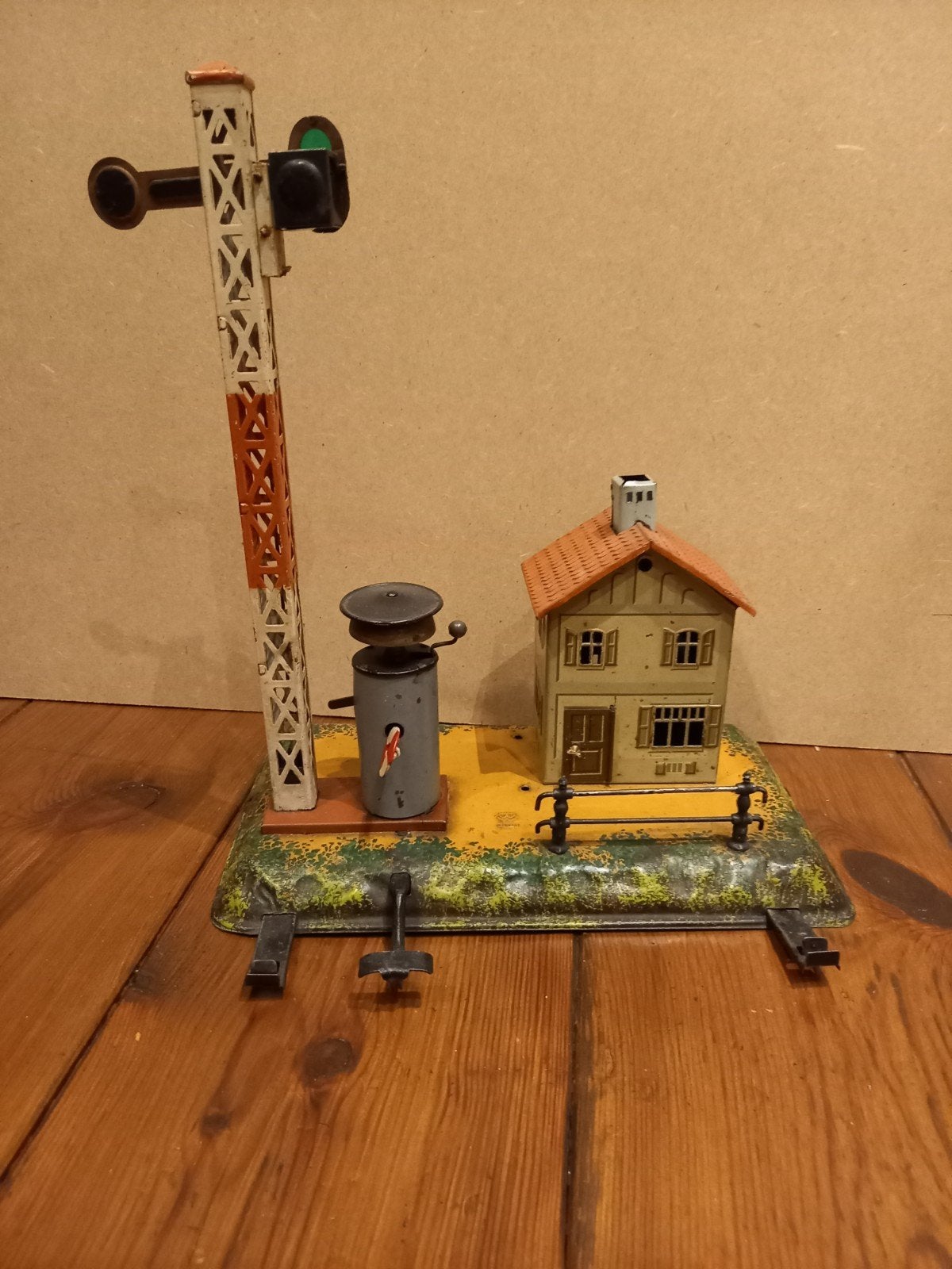 Bing treinstation met signaalbel, Ophalen of Verzenden