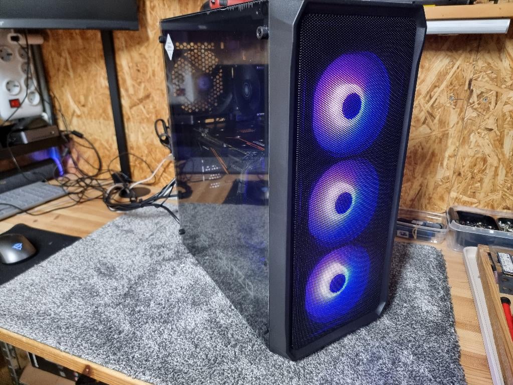 Game Pc i7 6700 4.00Ghz/RX 56 Vega 8GB/SSD+HDD/16GB/Win 11, Ophalen, Virtual Reality, Zo goed als nieuw, HDD