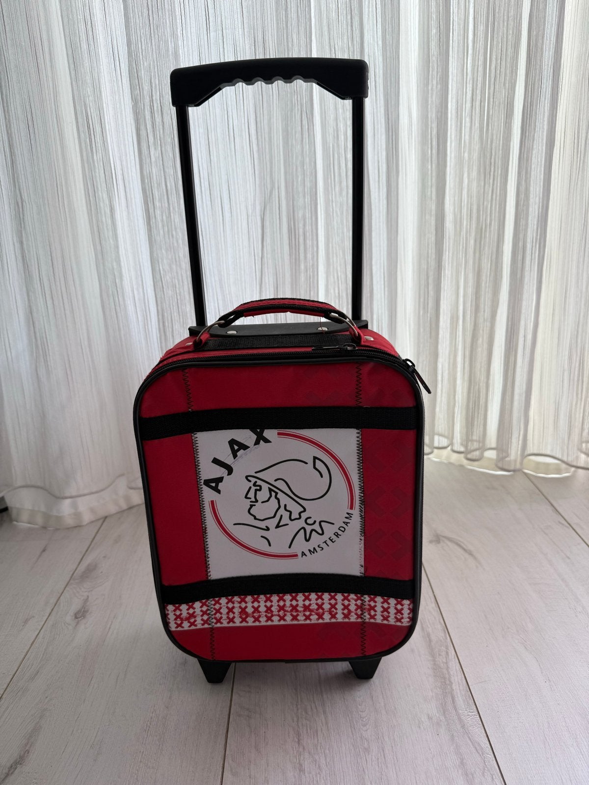Ajax trolley voor kinderen - 32x25x15cm, Ophalen, Gebruikt, 20 tot 30 cm, Minder dan 40 cm