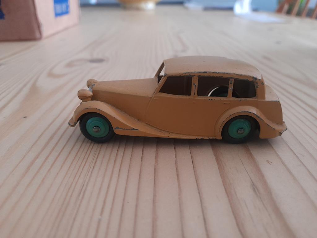 Dinky toys Triumph 1800, Ophalen of Verzenden, Zo goed als nieuw, Auto, Dinky Toys