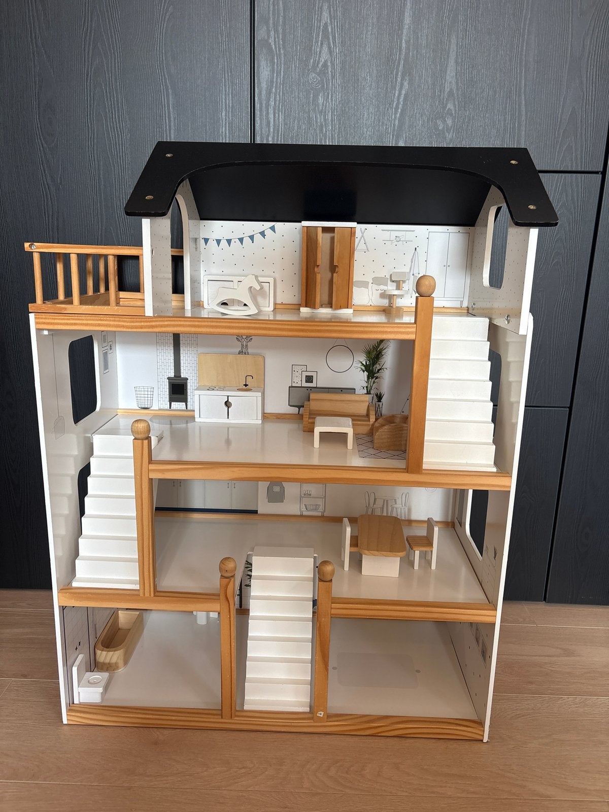 Poppenhuis Petite Amelie met meubels, Ophalen, Gebruikt, Poppenhuis