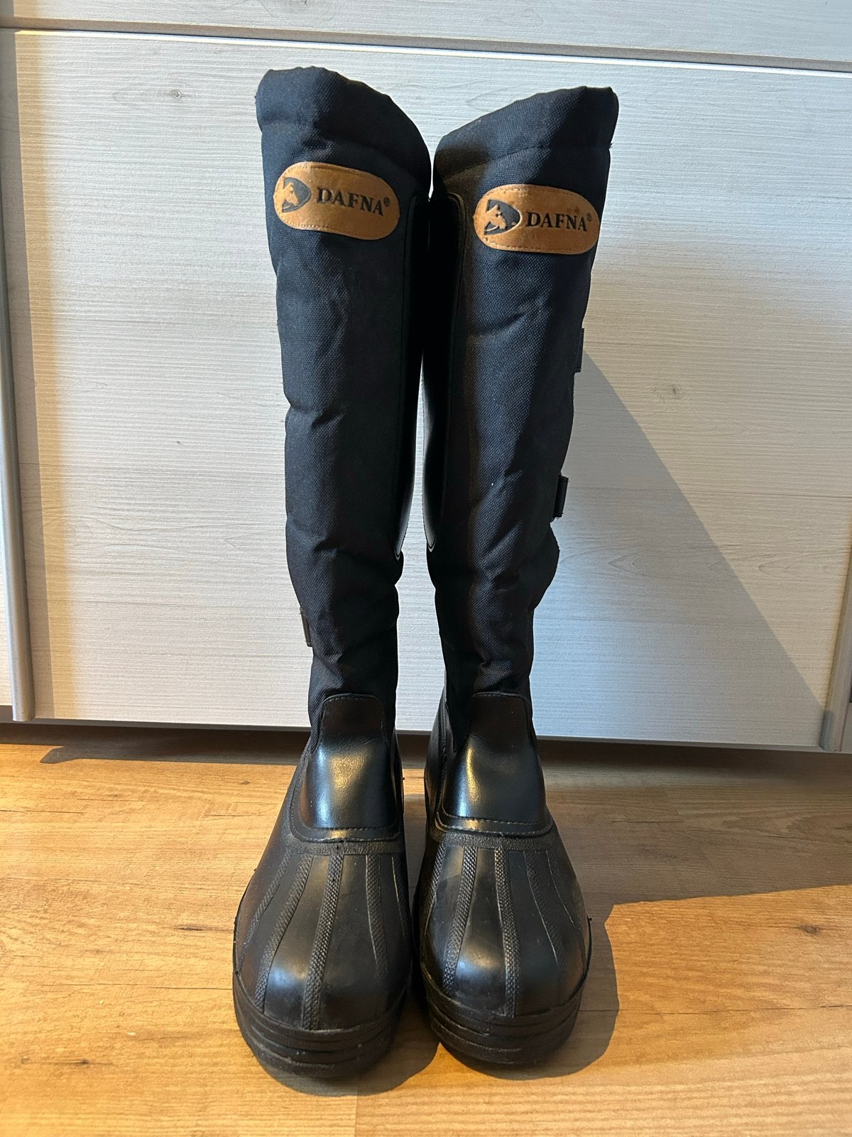 Dafna thermo paardrijlaarzen maat 40, Dieren en Toebehoren, Paardrijkleding, Verzenden, Zo goed als nieuw, Veelzijdigheid, Zwart
