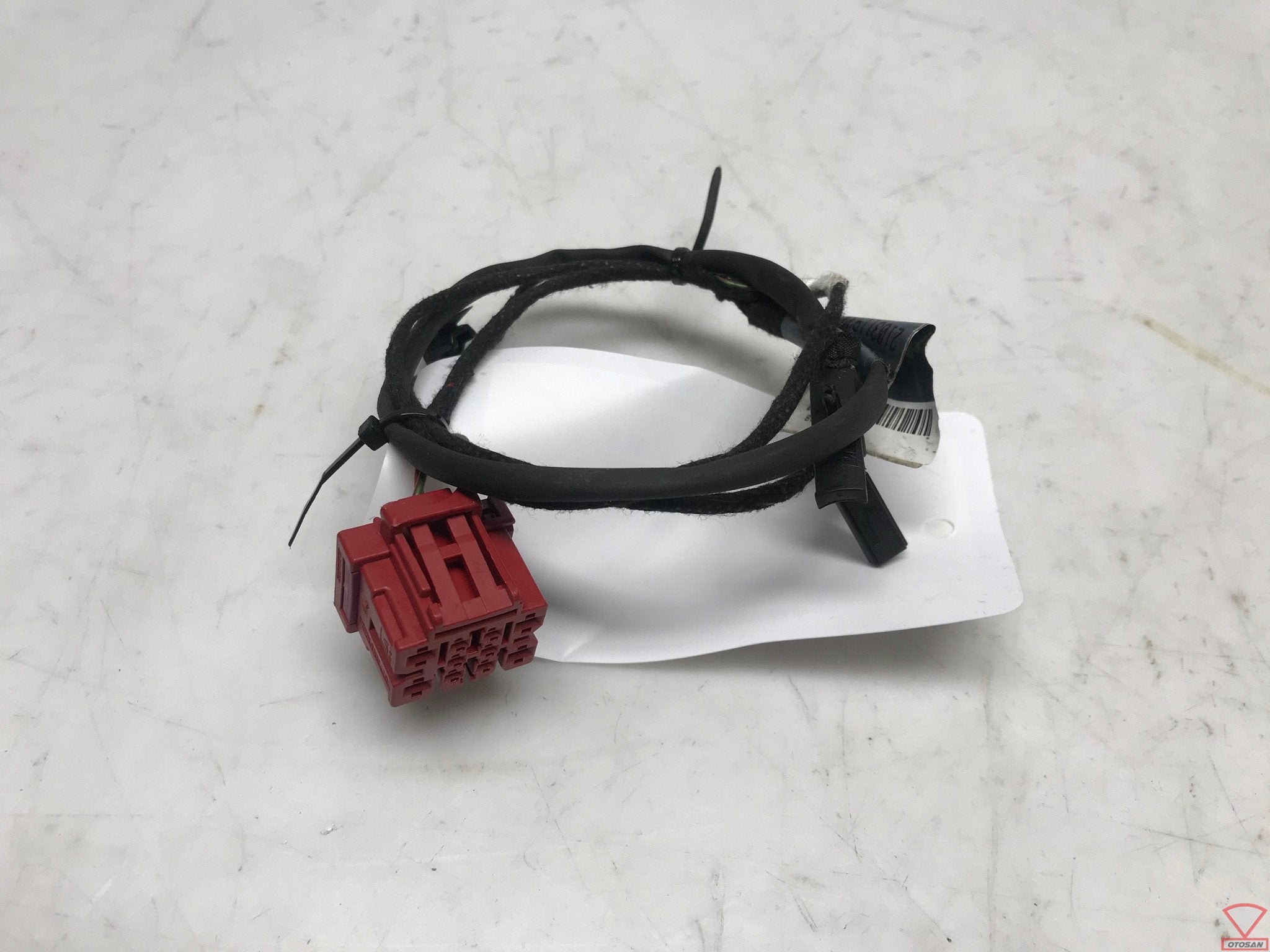 audi a3 8v kabel gordelklik rechts 8v0971366k, Auto-onderdelen, Gebruikt, AUDI AG, Auto-Union-Strasse 1
85045  Ingolstadt, DE