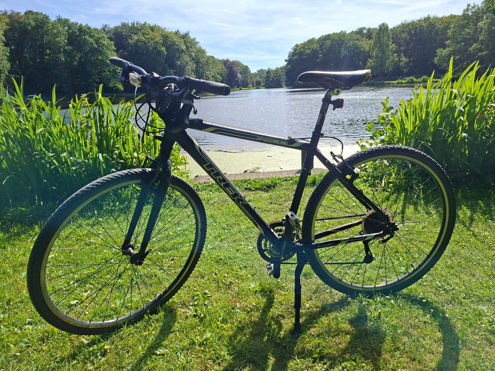 Fantastische Trek 7500 series Hybride fiets., Fietsen en Brommers, Fietsen | Heren | Sportfietsen en Toerfietsen, Vering, Zo goed als nieuw