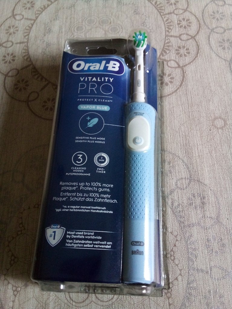 Oral B Vitality Pro, Ophalen of Verzenden, Nieuw, Tandenborstel