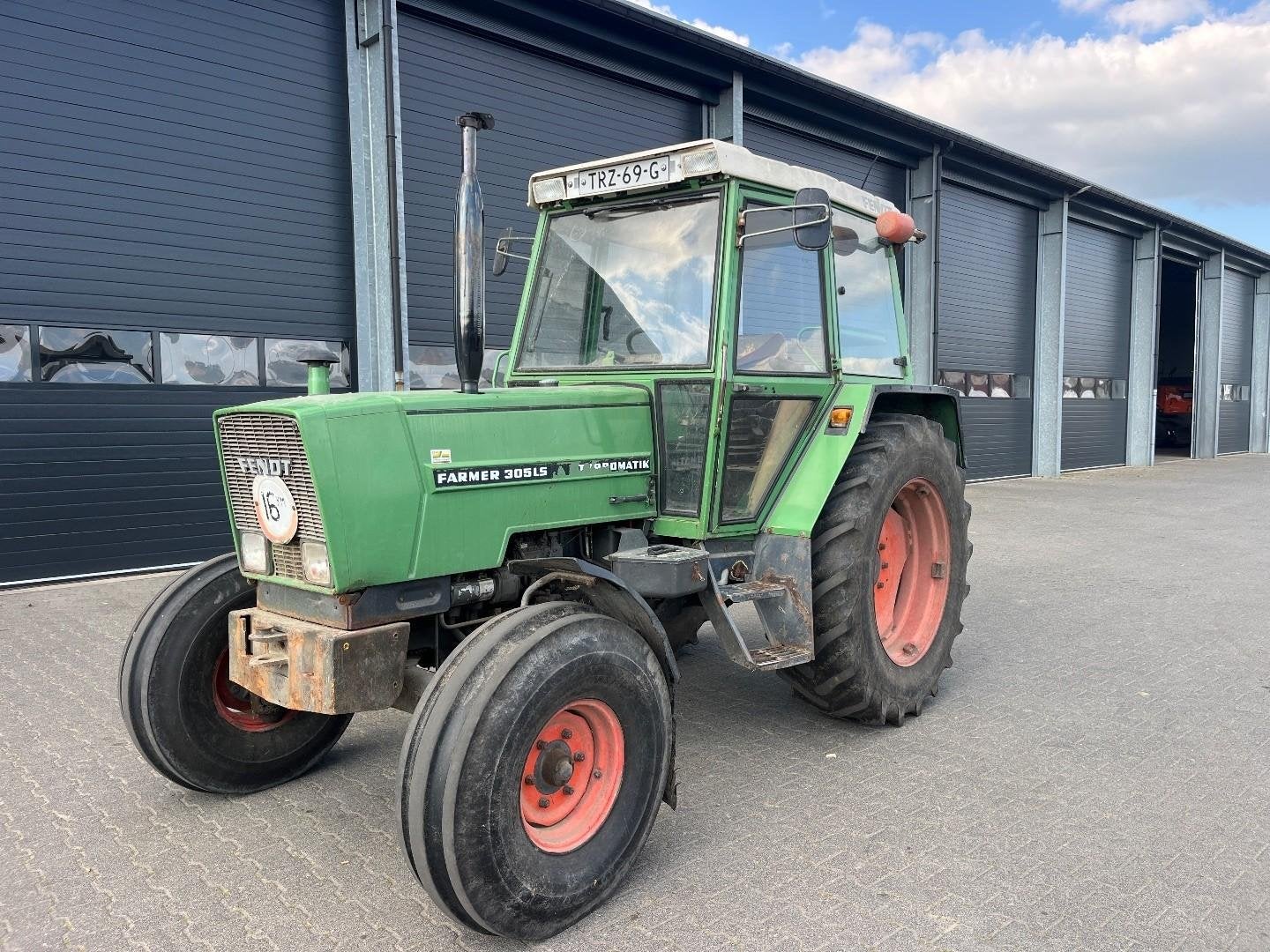 FENDT 305 LS WG4661, Zakelijke goederen, Agrarisch | Tractoren, Fendt