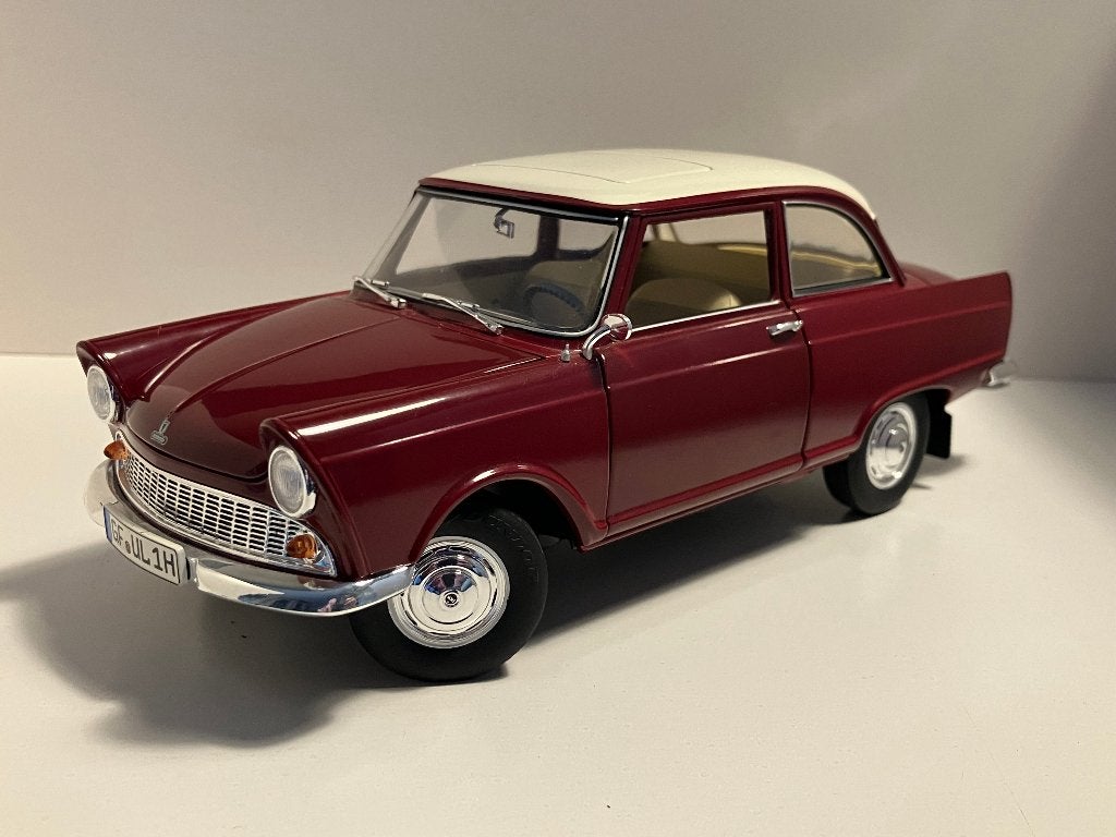 DKW Junior van 1959  1/18 Revell, Hobby en Vrije tijd, Ophalen of Verzenden, Zo goed als nieuw, Auto, Revell