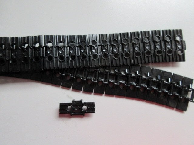nr. 1611, 40 zwarte schakels, 57518 Technic Chain Tread 38, Ophalen of Verzenden, Zo goed als nieuw, Complete set, Lego