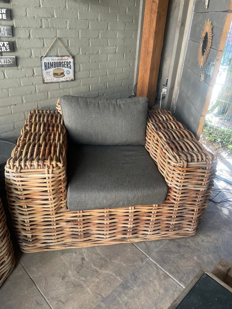Wicker loungeset met 3-zitsbank en 2 fauteuils incl gashaard, Ophalen of Verzenden, Gebruikt, Overige