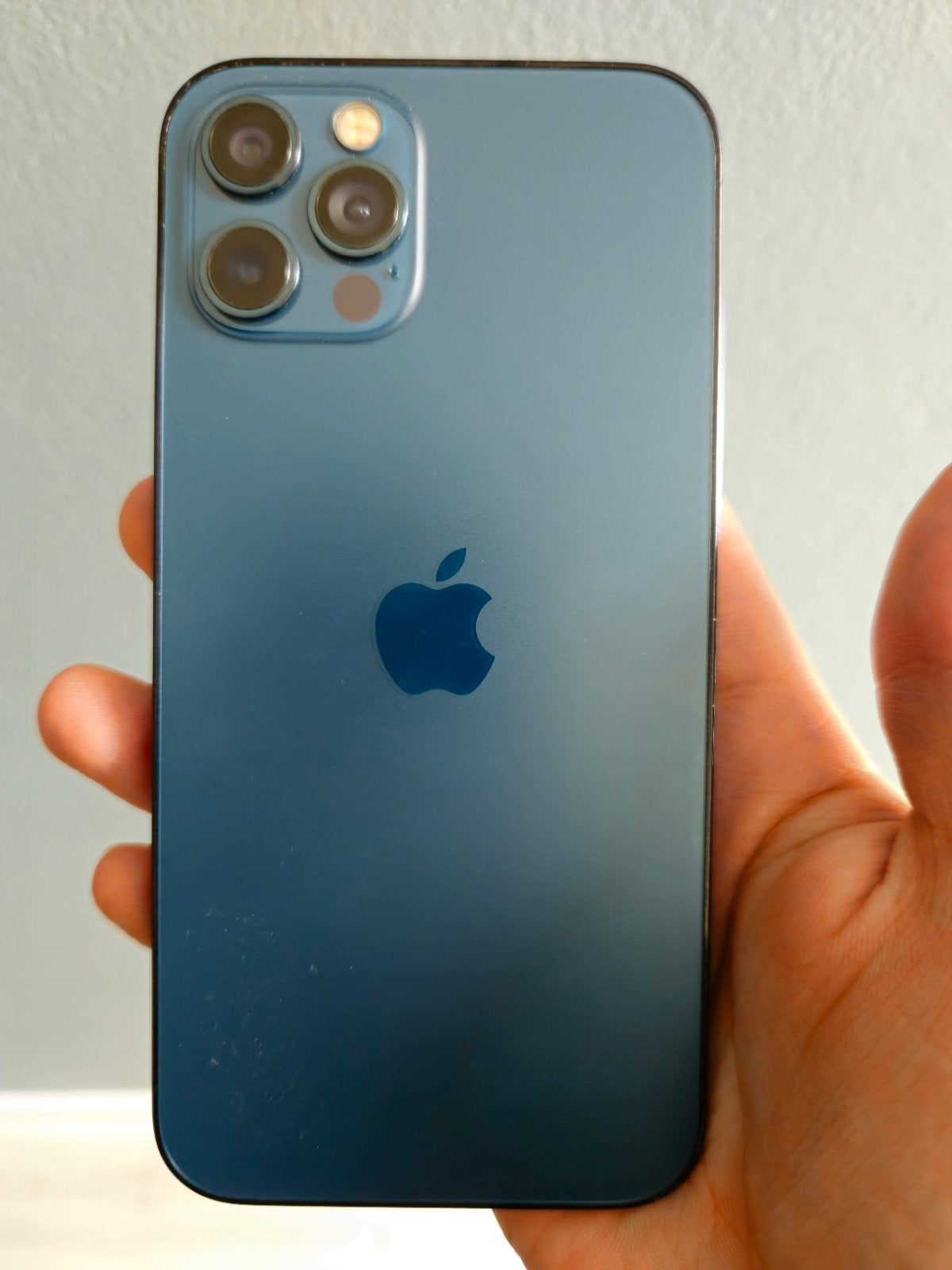 iPhone 12 Pro - Origineel, 84% batterij, geen barsten, Telecommunicatie, 128 GB, Blauw, Zo goed als nieuw, IPhone 12 Pro