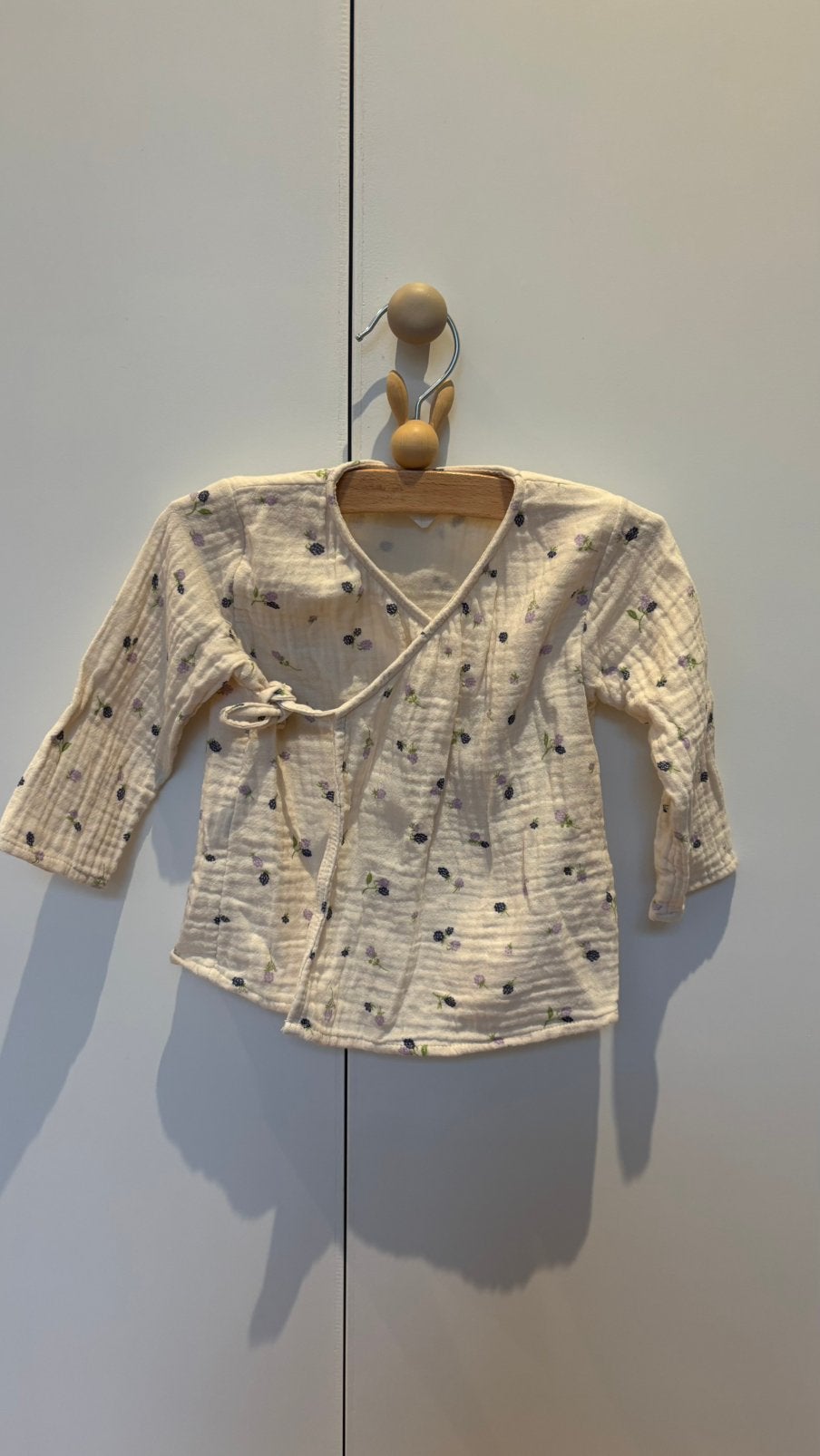 ARKET bloesje blouse overslag bramen  shirt truitje 68, Verzenden, Zo goed als nieuw, Meisje, Overhemdje of Bloesje