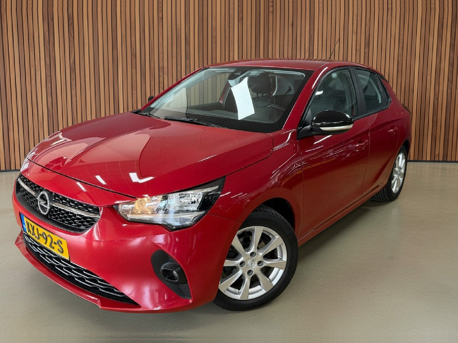 Opel Corsa 1.2 Edition | Stuurverwarming | Stoelverwarming |, Auto's, Voorwielaandrijving, Bluetooth, Gebruikt, Euro 6