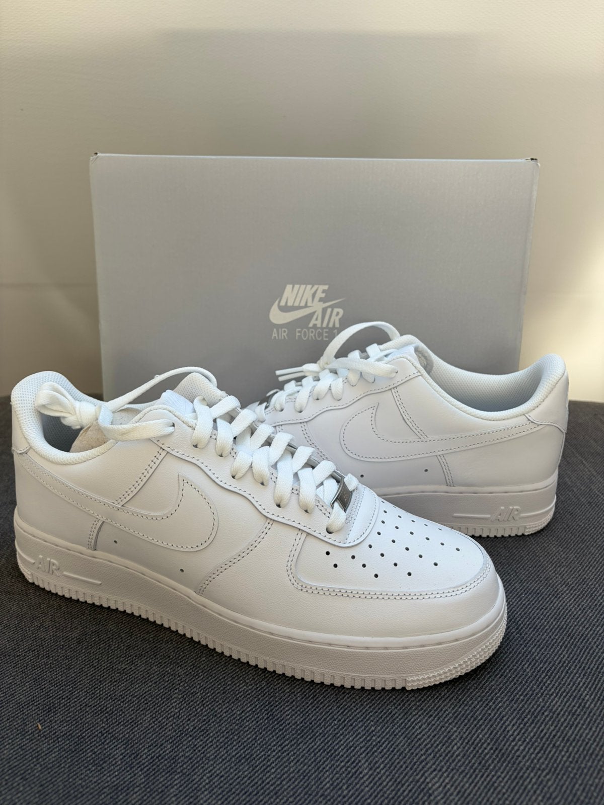 Nike Air Force 1 ‘07 Wit - Maat 44 - Witte sneakers, Kleding | Heren, Wit, Nieuw, Ophalen of Verzenden, Sneakers of Gympen