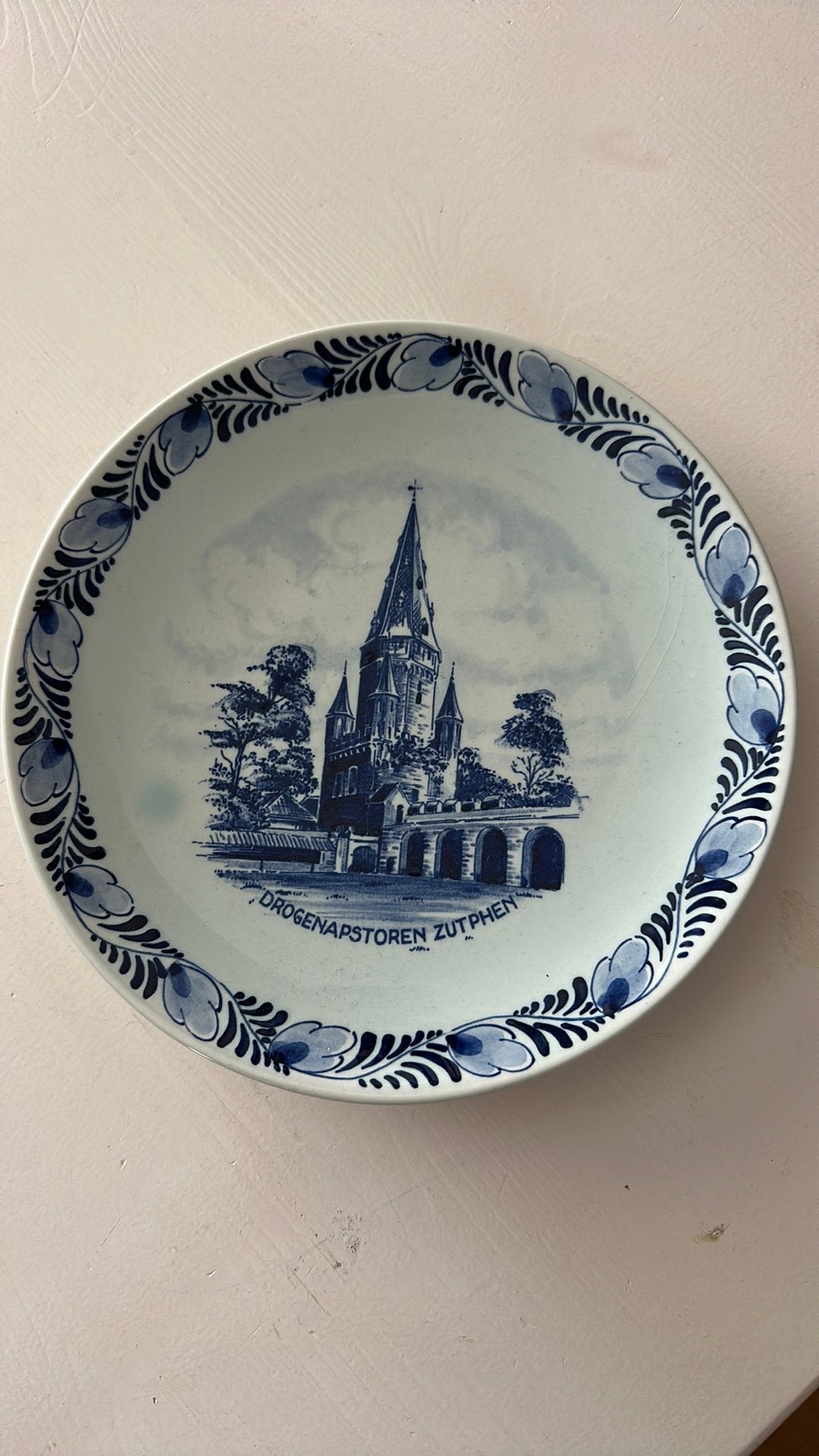 Delftsblauw bordje Mispelblom brandewijnstokerij, Antiek en Kunst, Ophalen of Verzenden