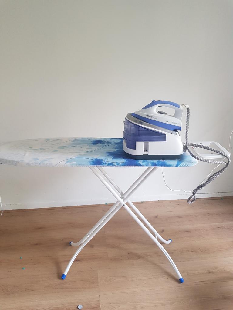 ALLEEN Liebheit Strijkplank - GEEN strijkijzer, Ophalen of Verzenden, Zo goed als nieuw