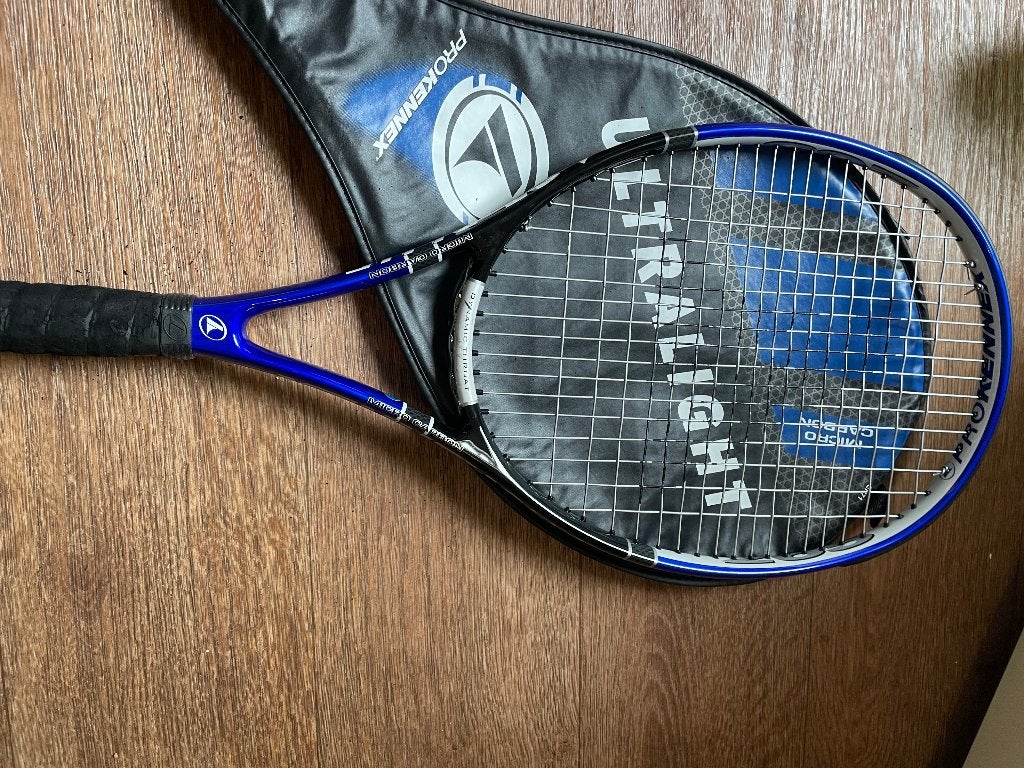 tennisracket, Ophalen of Verzenden, Zo goed als nieuw, Racket