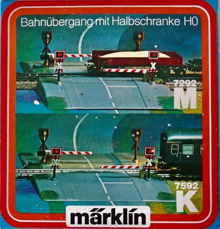 7292 Marklin automatische overweg, Wisselstroom, Rails, Ophalen of Verzenden, Zo goed als nieuw