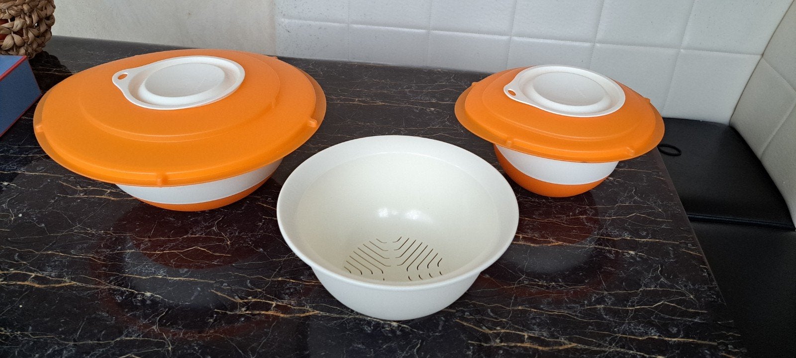 Nieuwe Tupperware mengkommen set met deksels, Ophalen of Verzenden, Nieuw, Bak of Kom