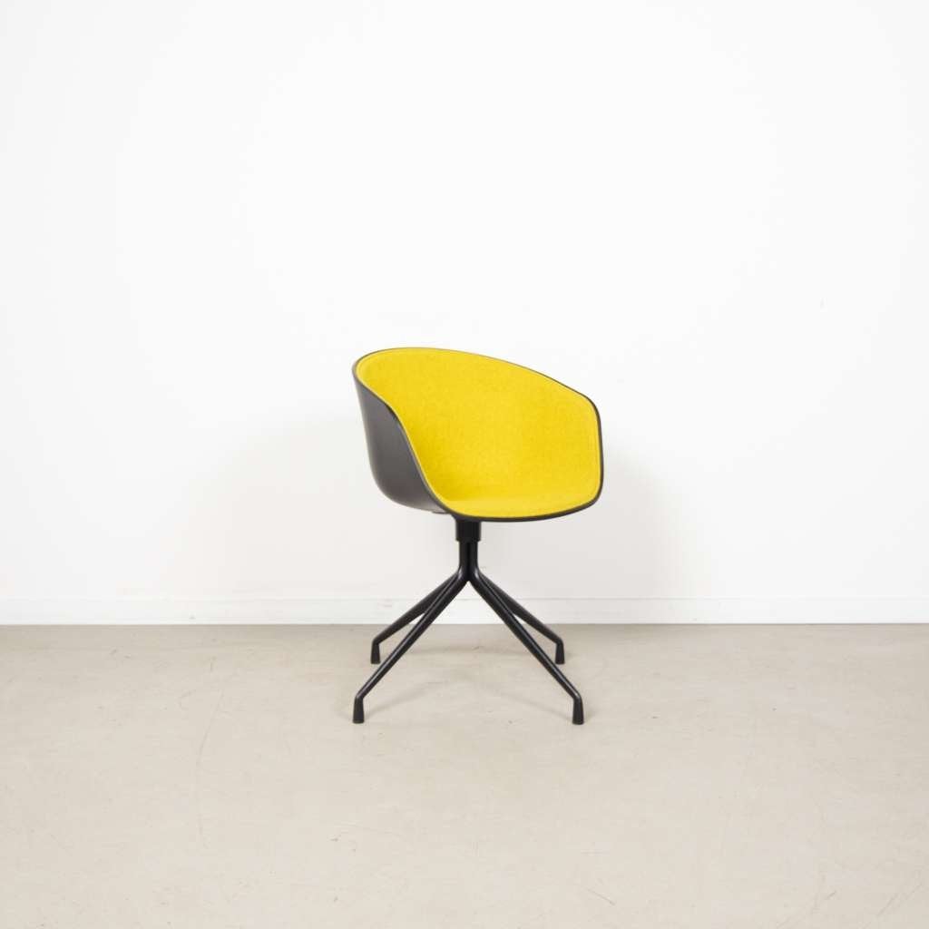 8x Hay AAC 20 Stoel Geel Stof/ Zwart Kunststof – Zwart