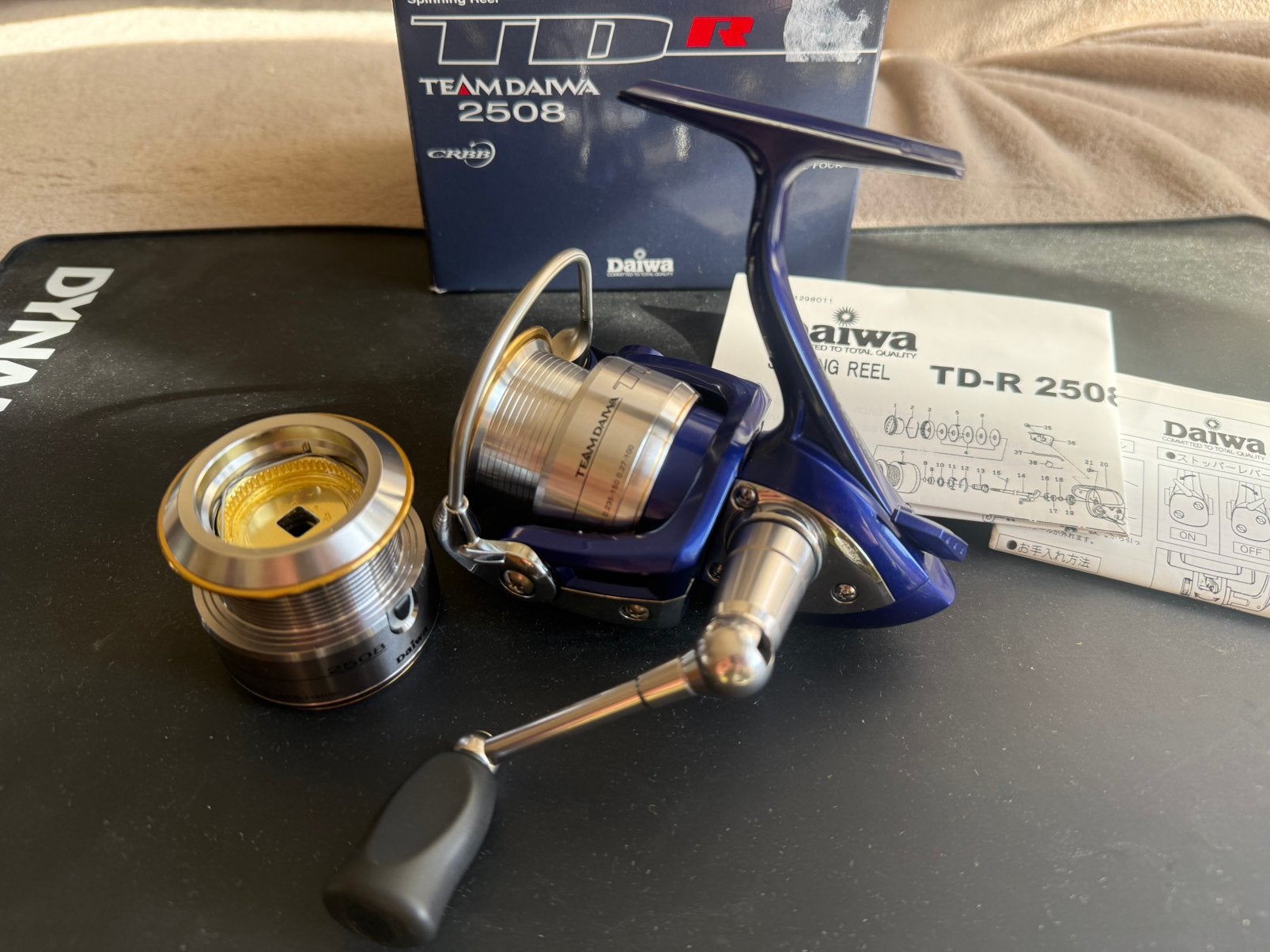 NIEUW Team Daiwa TDR 2508 JDM Japanse Versie, Verzenden, Nieuw, Molen