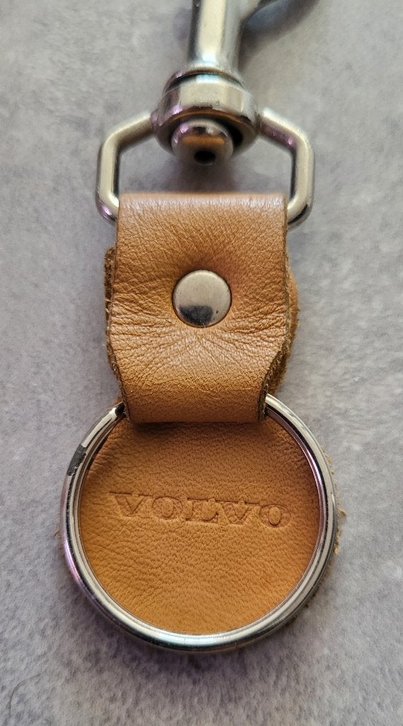 Volvo sleutelhanger, Verzamelen, Sleutelhangers, Ophalen, Zo goed als nieuw, Merk