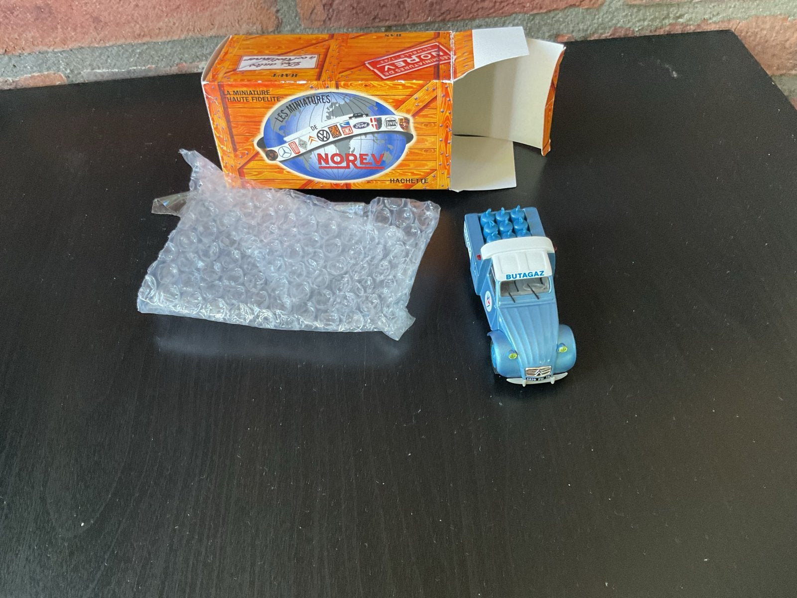 Hachette Norev Butagaz 2CV Bestelwagen, Overige merken, Auto, 1:32 tot 1:50, Ophalen of Verzenden